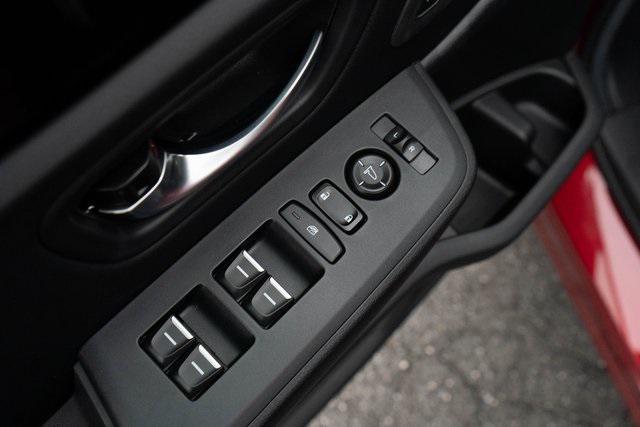 new 2025 Honda Pilot car, priced at $45,401