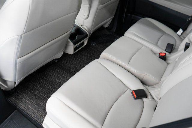 new 2026 Honda Odyssey car, priced at $44,775