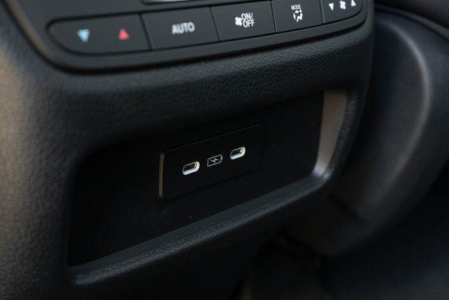 new 2025 Honda Pilot car, priced at $45,450