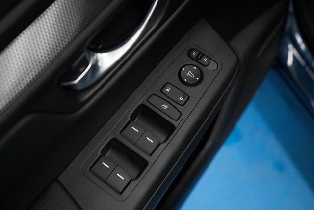 new 2026 Honda CR-V Hybrid car, priced at $39,175