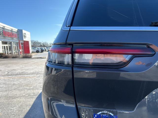 used 2022 Jeep Grand Cherokee L car, priced at $24,955