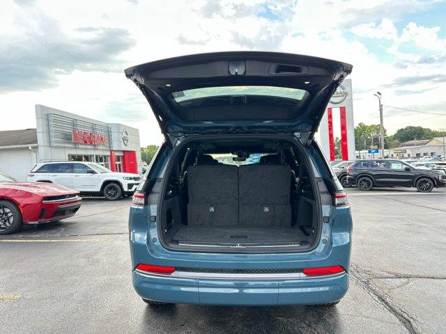 new 2027 Jeep Grand Cherokee L car, priced at $62,695