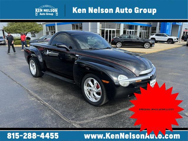 used 2004 Chevrolet SSR car, priced at $20,882