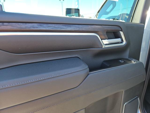 new 2026 GMC Sierra 2500 car, priced at $79,998