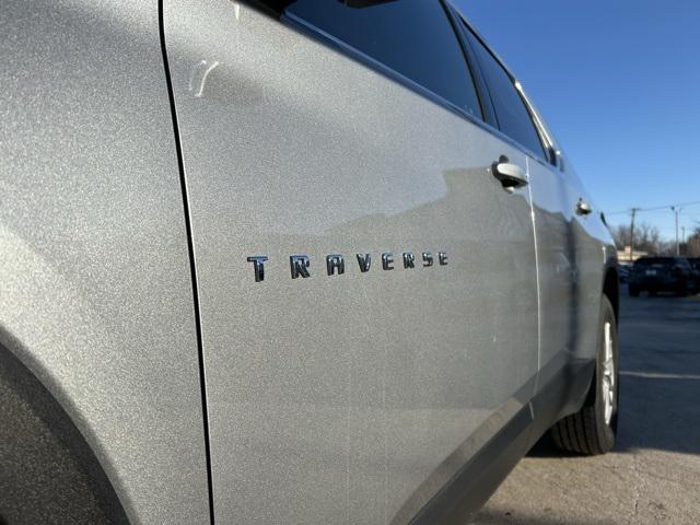 used 2023 Chevrolet Traverse car, priced at $25,395