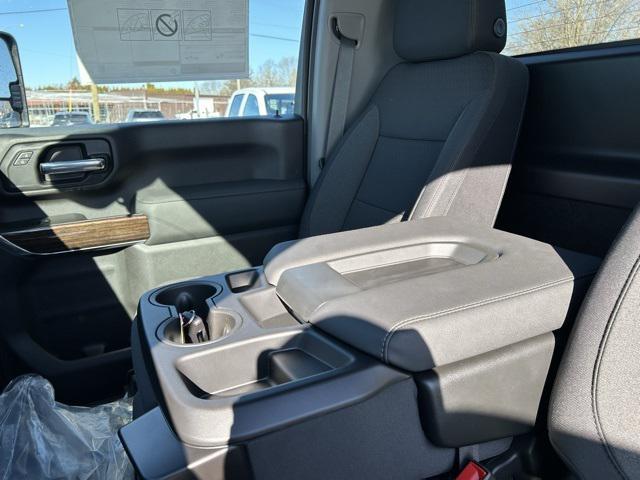 new 2026 GMC Sierra 3500 car, priced at $71,019