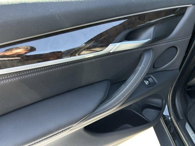BMW X5 view 23
