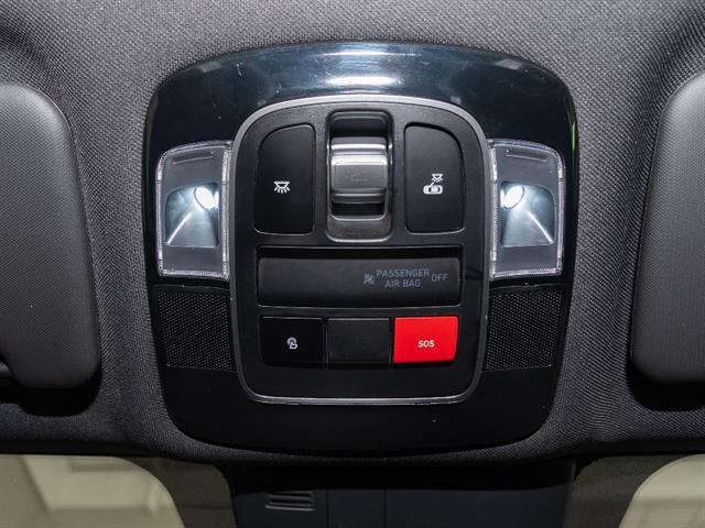 used 2024 Hyundai SANTA CRUZ car, priced at $27,680