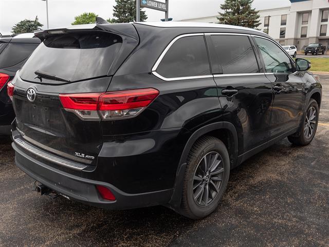 used 2019 Toyota Highlander car, priced at $22,105