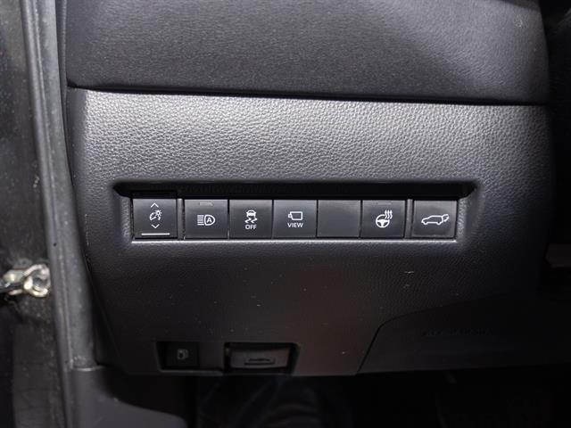 used 2022 Toyota Venza car, priced at $27,900