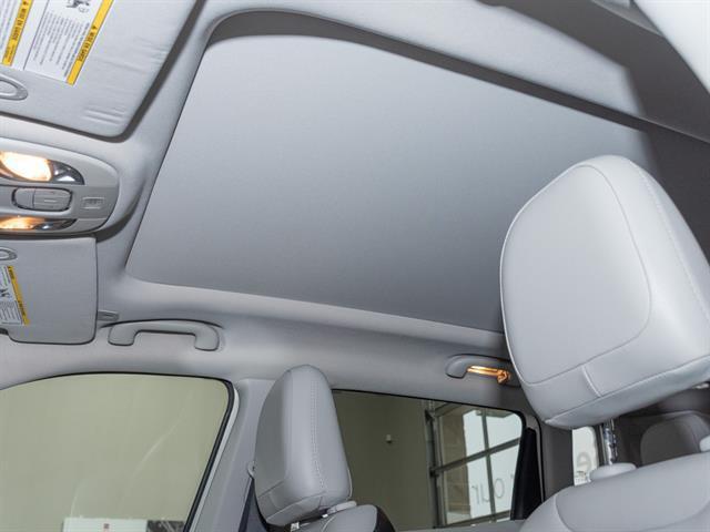 used 2019 Jeep Compass car, priced at $17,900