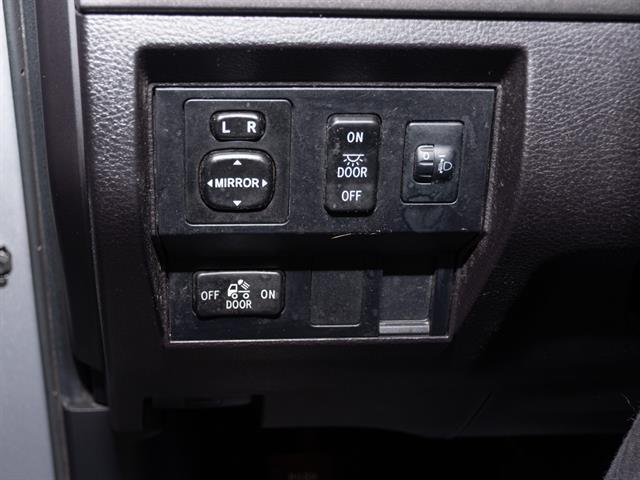 used 2016 Toyota Tundra car, priced at $26,841