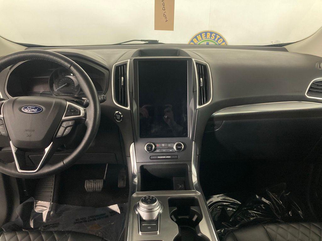 used 2024 Ford Edge car, priced at $24,799