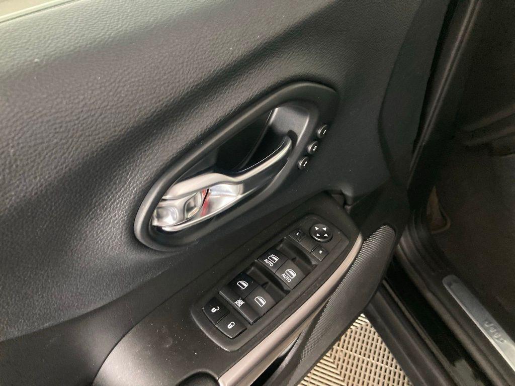 used 2019 Jeep Cherokee car, priced at $14,499