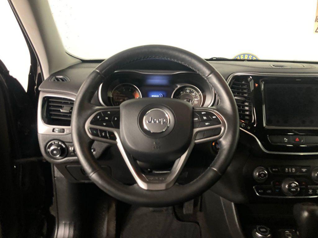 used 2019 Jeep Cherokee car, priced at $14,499