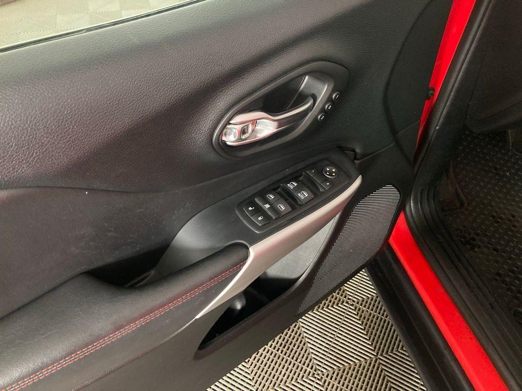 used 2017 Jeep Cherokee car, priced at $14,499