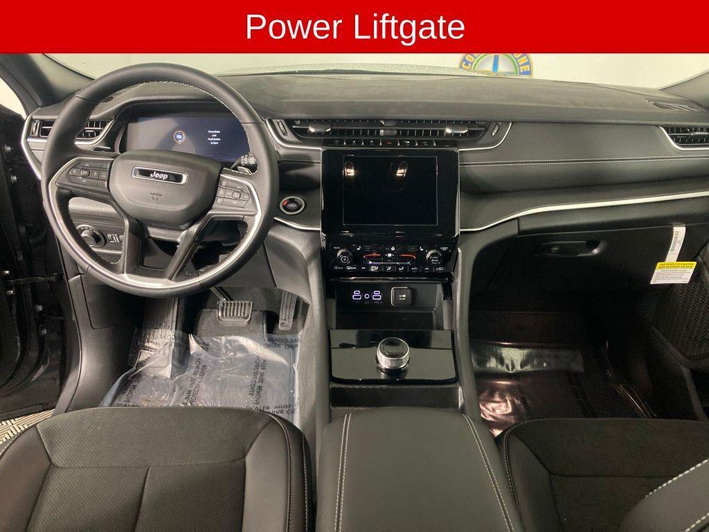 new 2025 Jeep Grand Cherokee L car, priced at $38,614