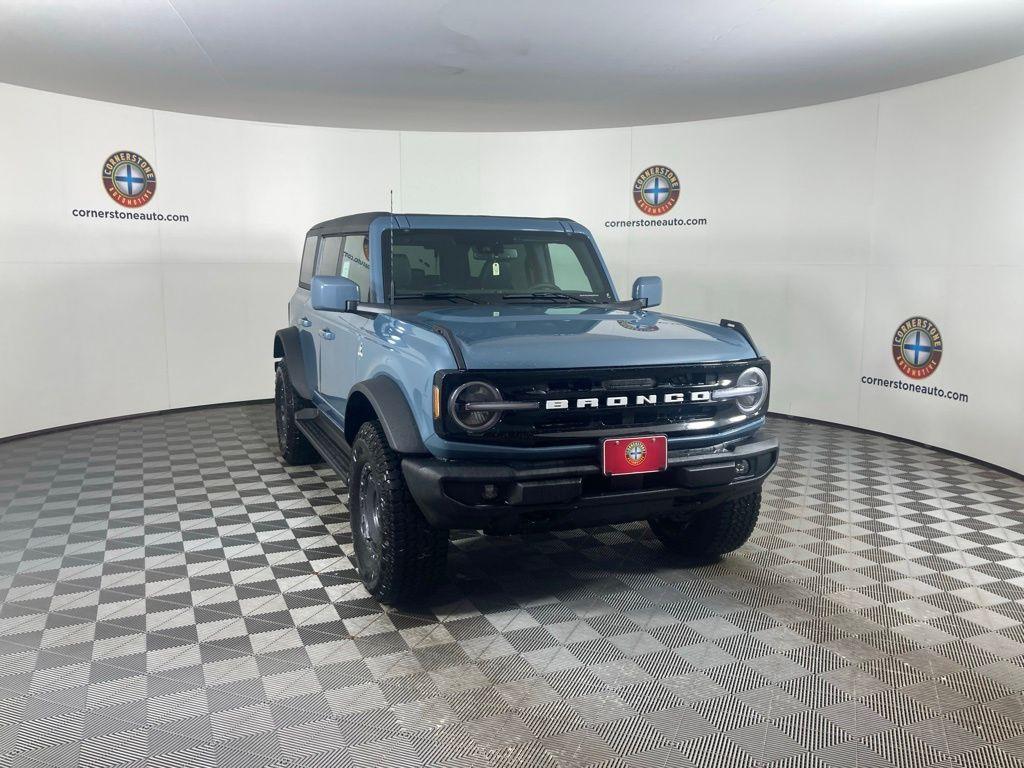 new 2025 Ford Bronco car, priced at $55,302