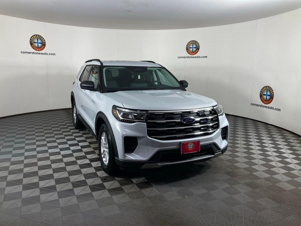 new 2026 Ford Explorer car, priced at $40,850