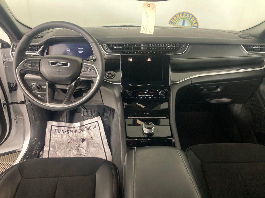 used 2023 Jeep Grand Cherokee car, priced at $32,499