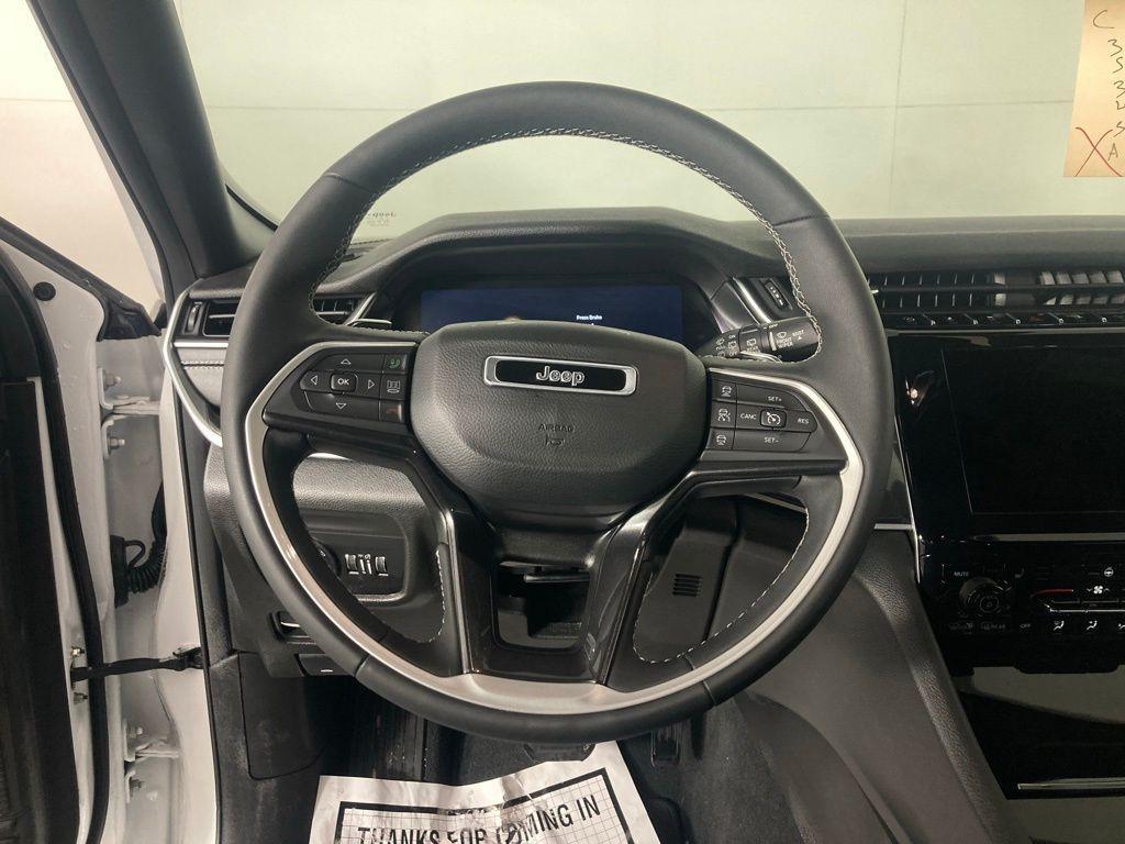 used 2023 Jeep Grand Cherokee car, priced at $32,499