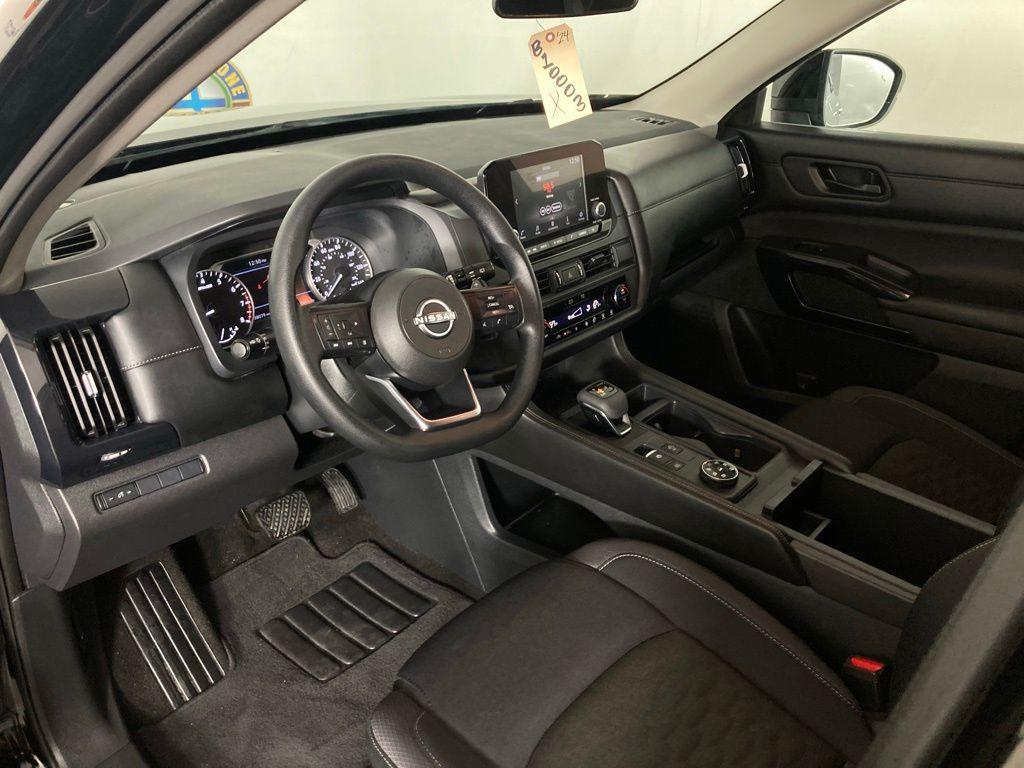 used 2024 Nissan Pathfinder car, priced at $25,999