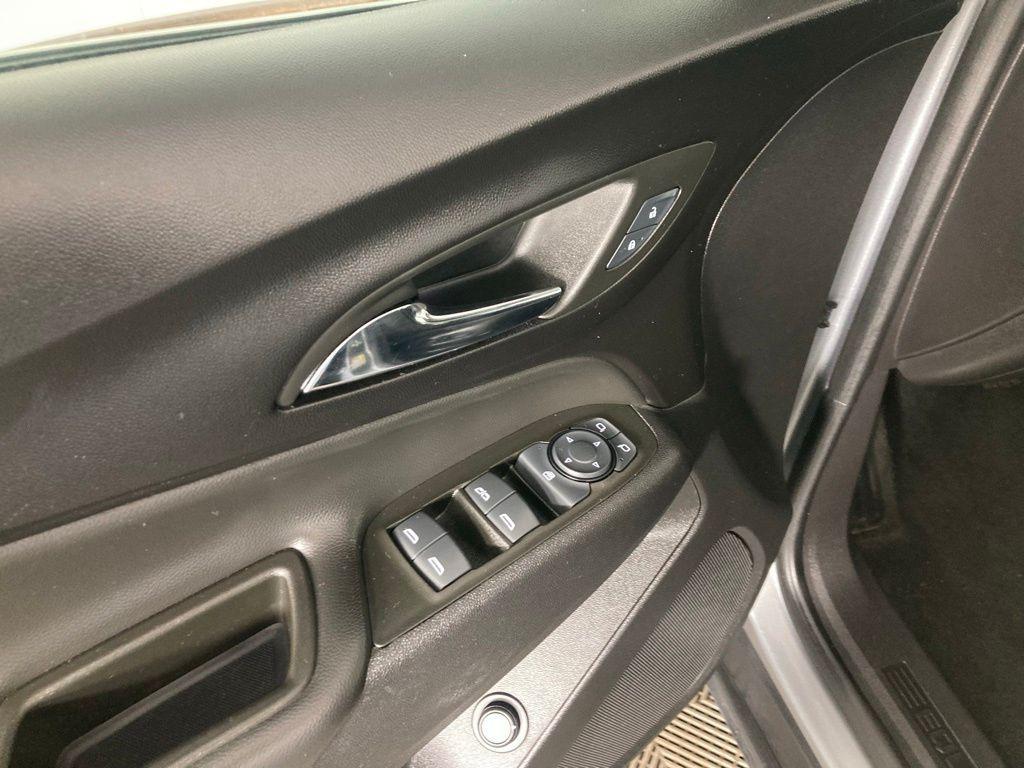 used 2024 Chevrolet Equinox car, priced at $21,499