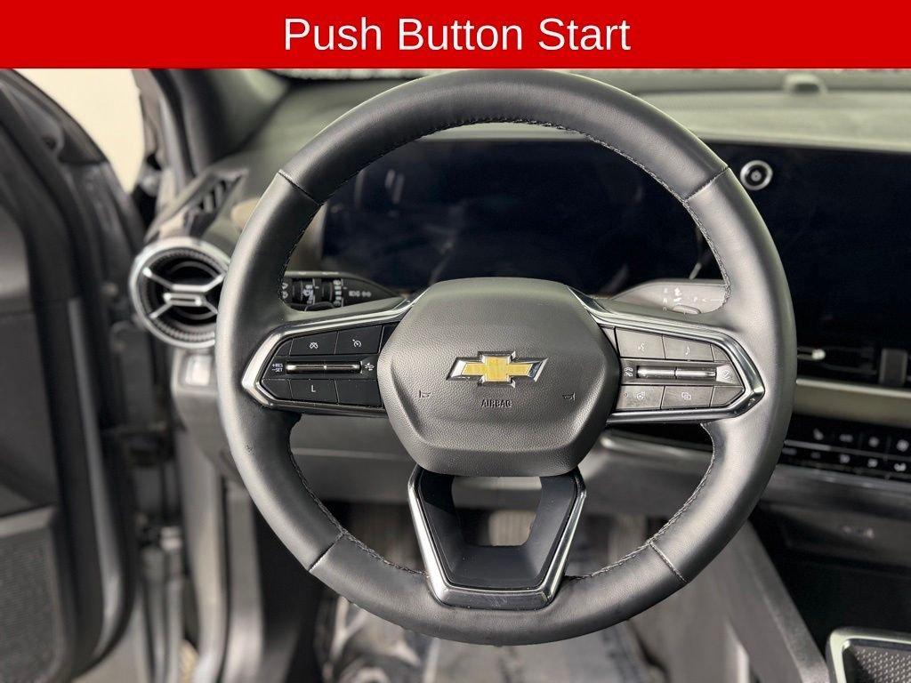 used 2025 Chevrolet Equinox car, priced at $24,999