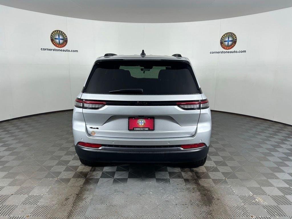 new 2026 Jeep Grand Cherokee car, priced at $44,442