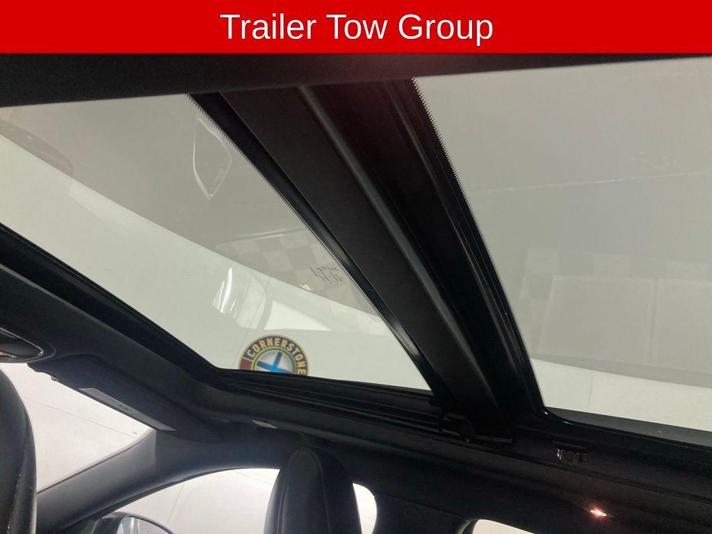 used 2020 Jeep Cherokee car, priced at $25,999