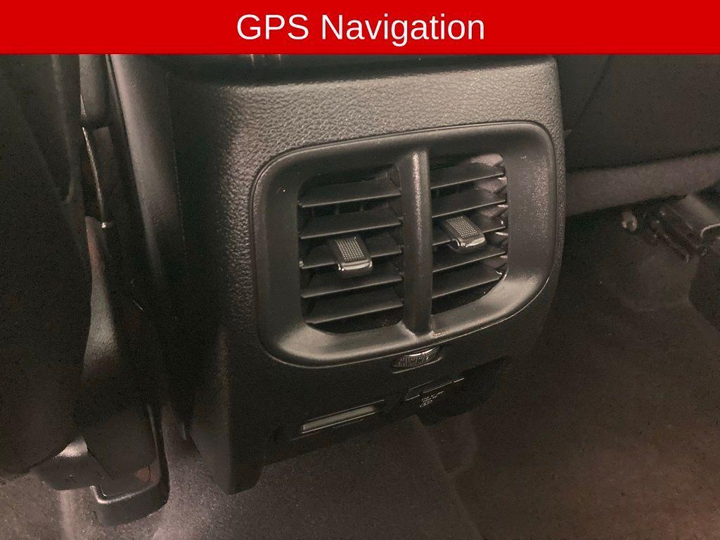 used 2020 Jeep Cherokee car, priced at $25,999