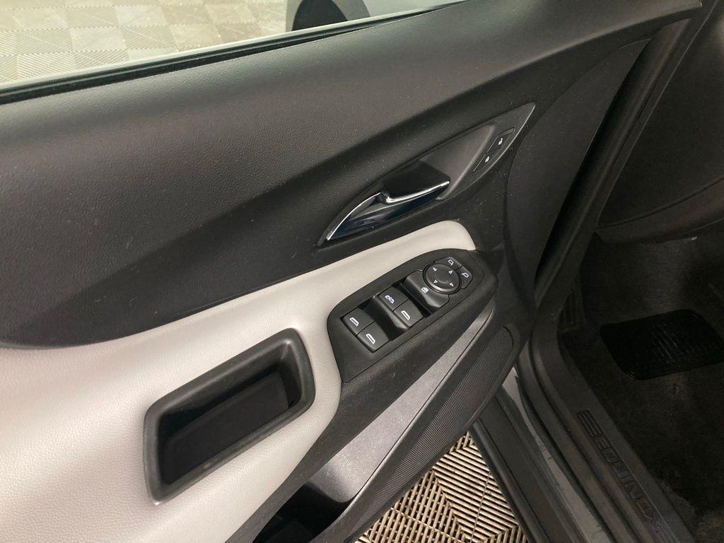 used 2020 Chevrolet Equinox car, priced at $15,489