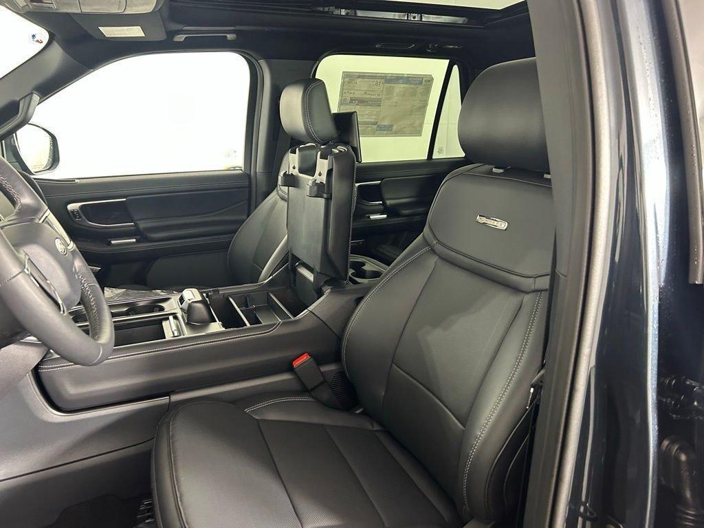 new 2026 Ford Expedition car, priced at $81,685