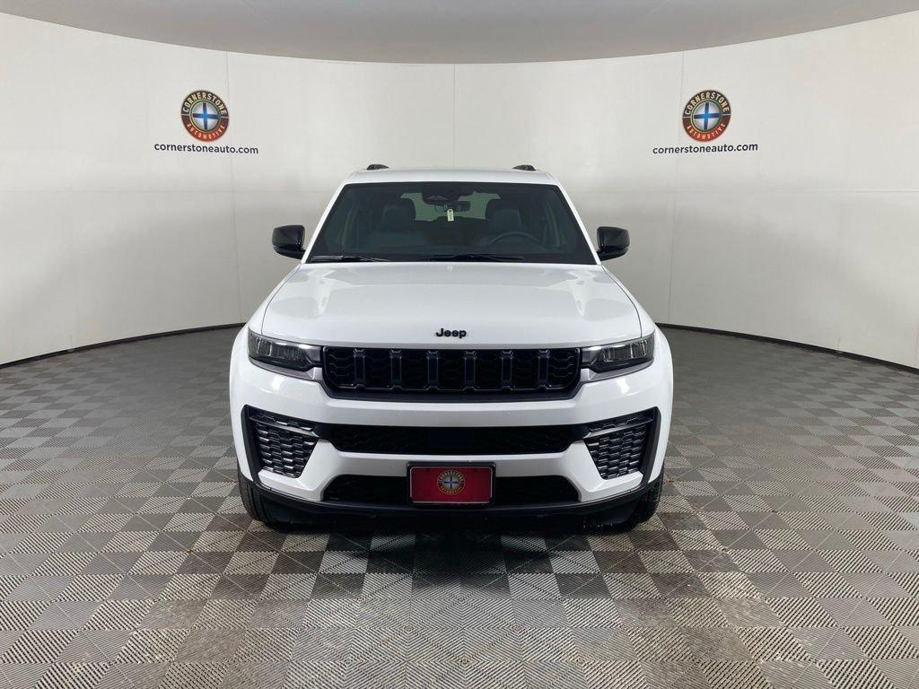 new 2026 Jeep Grand Cherokee car, priced at $40,667