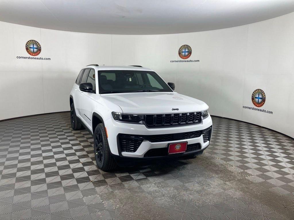 new 2026 Jeep Grand Cherokee car, priced at $40,667