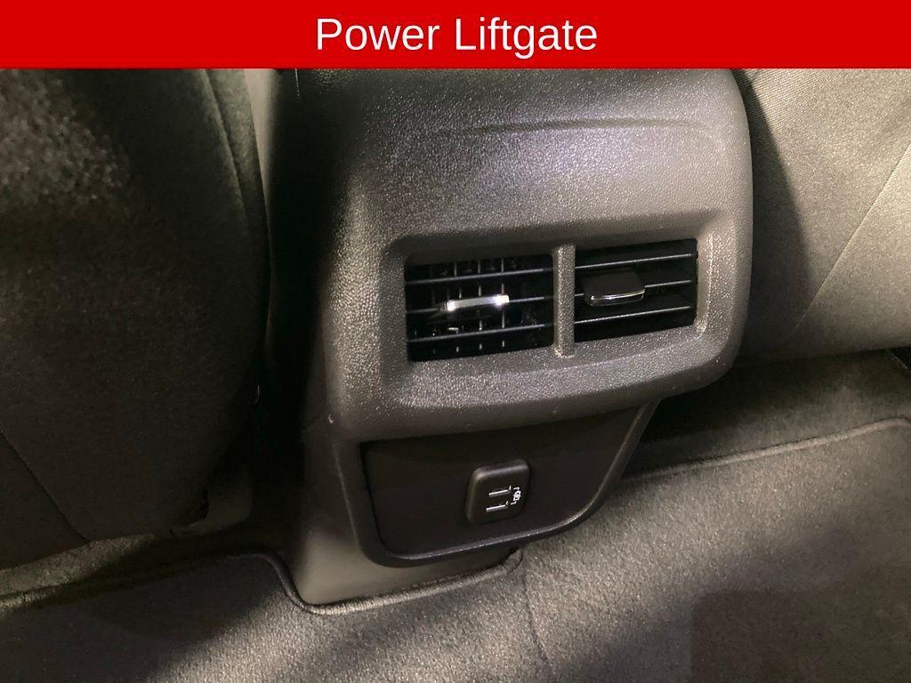 used 2024 Chevrolet Equinox car, priced at $21,499