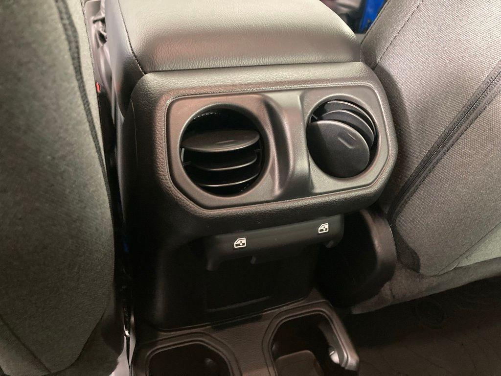 new 2026 Jeep Wrangler car, priced at $45,292