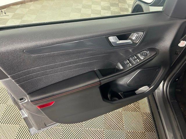 used 2025 Ford Escape car, priced at $24,299