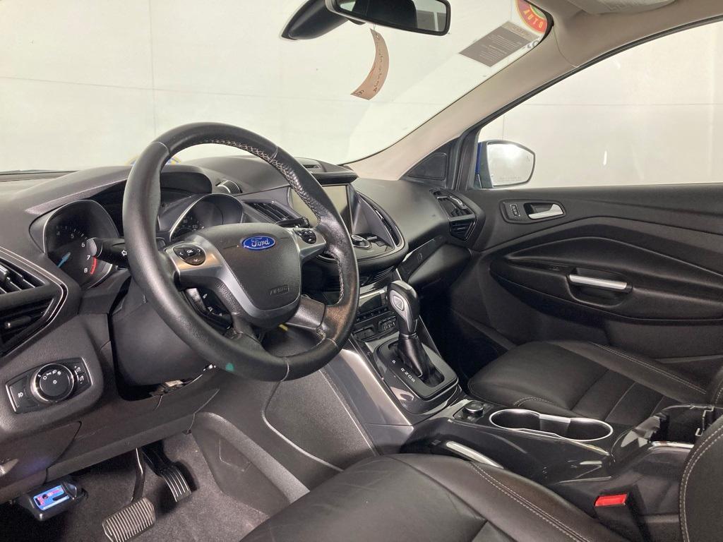 2015 Blue Metallic Ford Escape