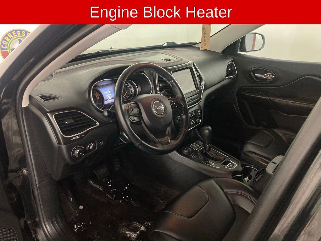 used 2019 Jeep Cherokee car, priced at $15,949