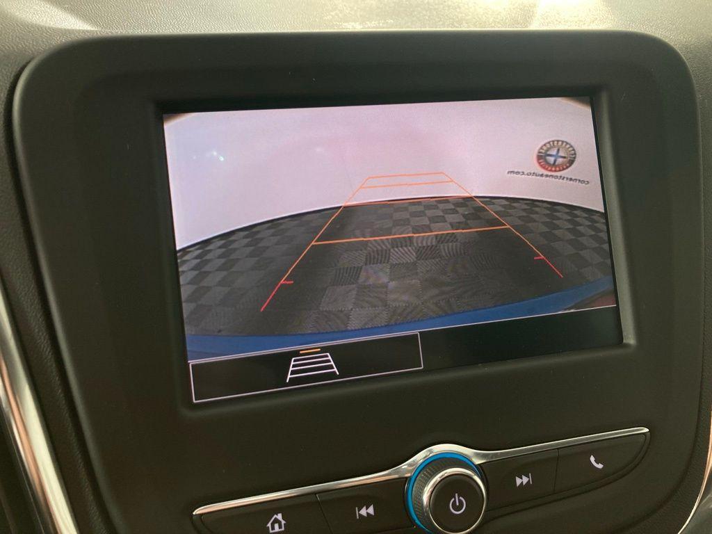 used 2024 Chevrolet Equinox car, priced at $21,499