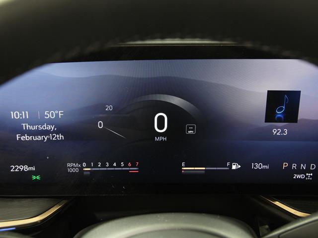 used 2025 Buick Envision car, priced at $38,995