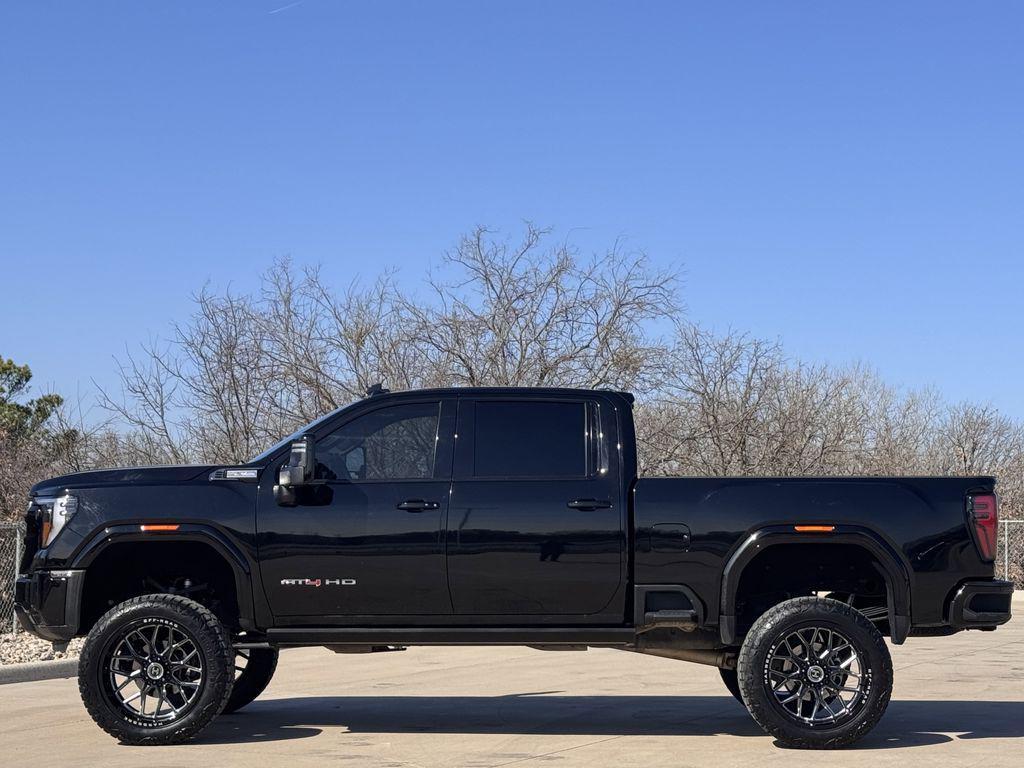 used 2025 GMC Sierra 2500 car, priced at $80,946