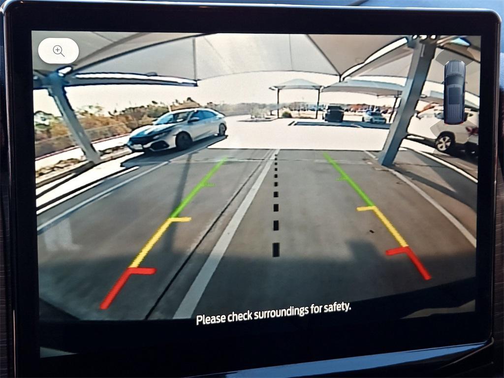 used 2023 Ford Expedition car, priced at $34,943