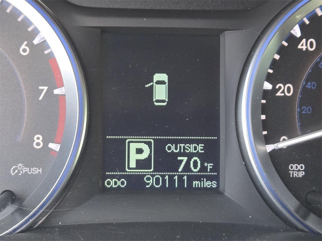 used 2016 Toyota Highlander car, priced at $17,944