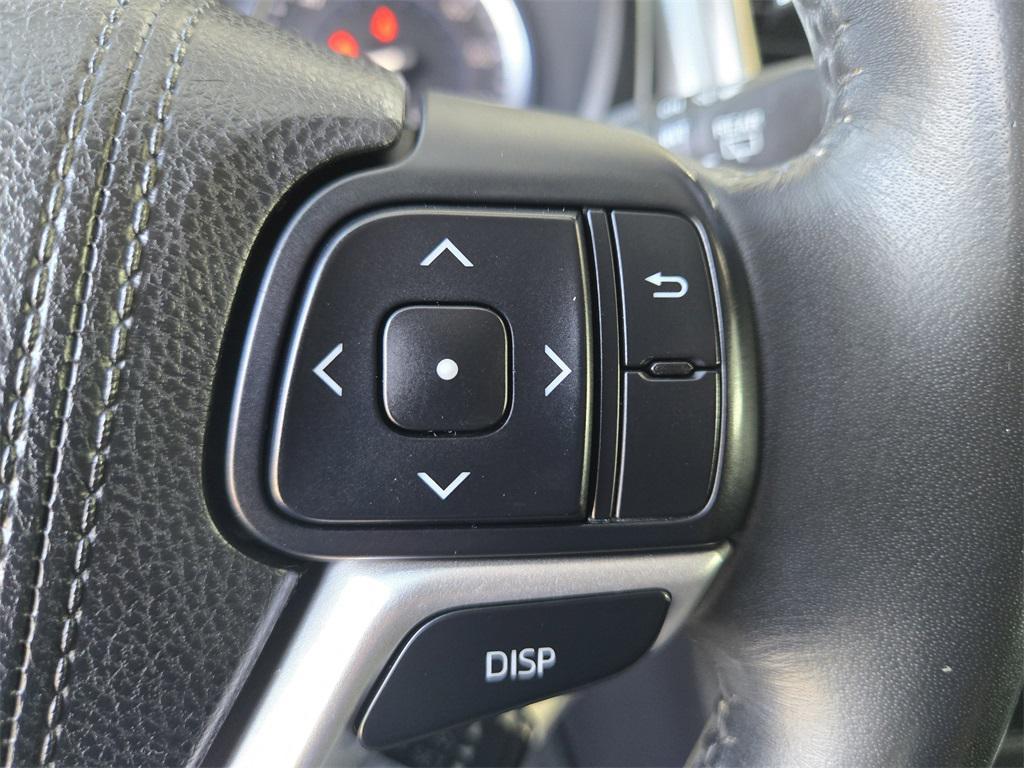 used 2016 Toyota Highlander car, priced at $17,944