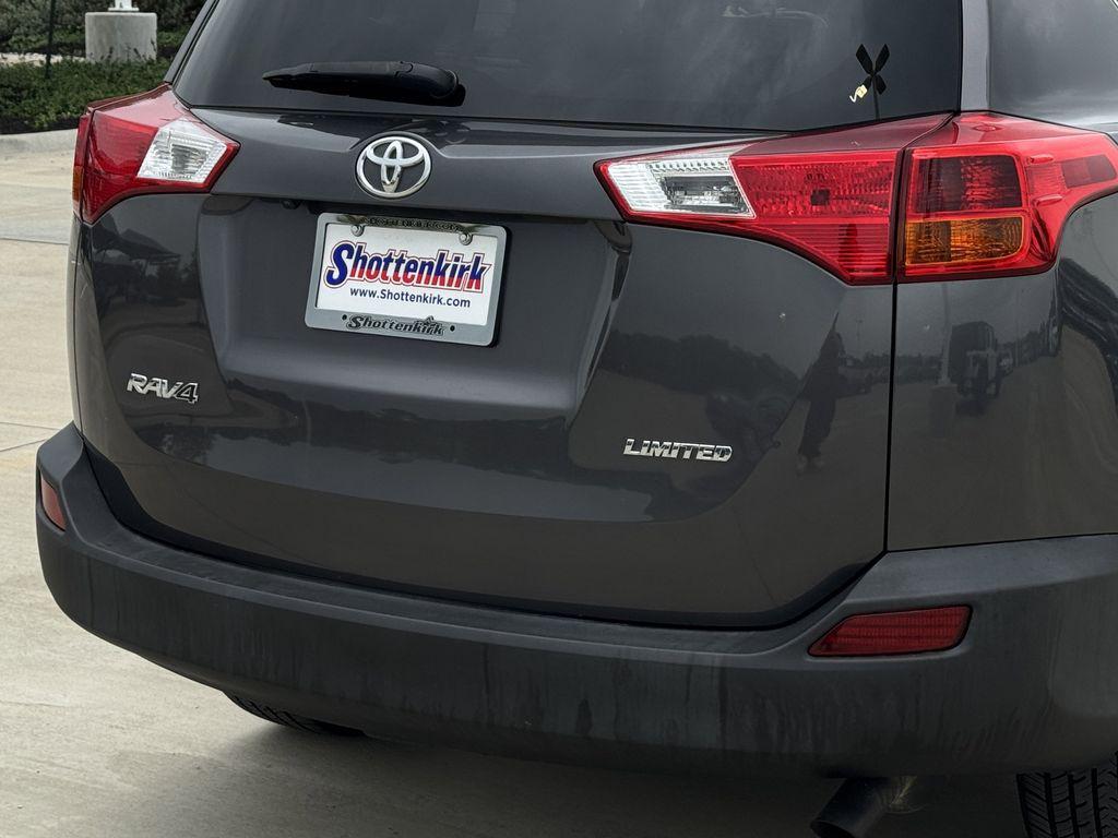 used 2015 Toyota RAV4 car, priced at $15,989