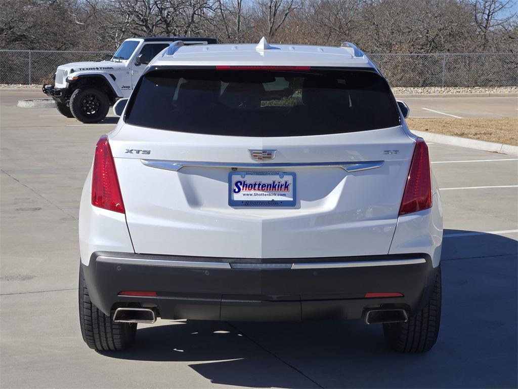 used 2019 Cadillac XT5 car, priced at $18,569