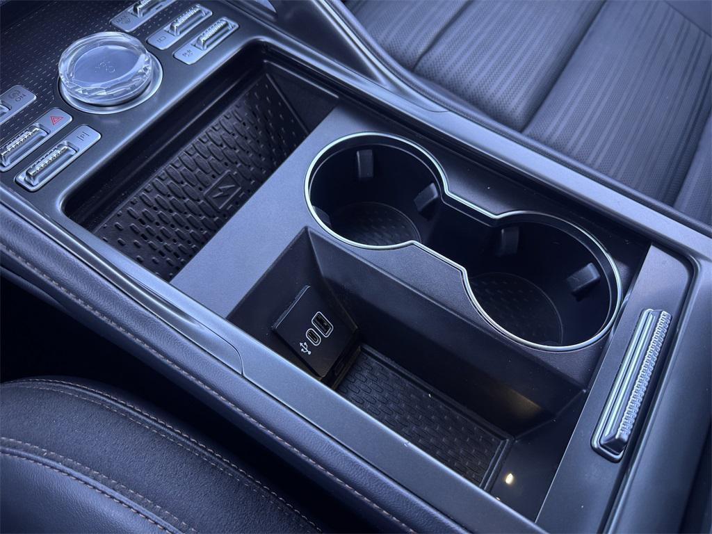 used 2024 Lincoln Nautilus car, priced at $45,985