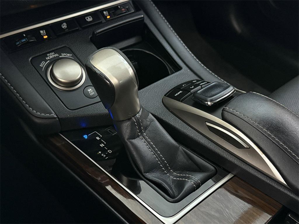 used 2017 Lexus ES 350 car, priced at $17,975